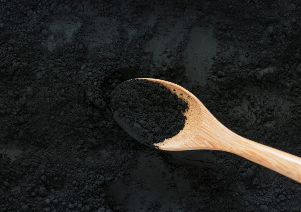 spoon of activated charcoal 