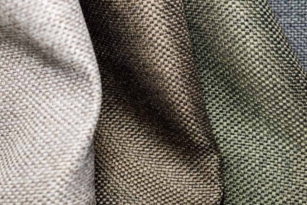 3 different colored polyester sheets