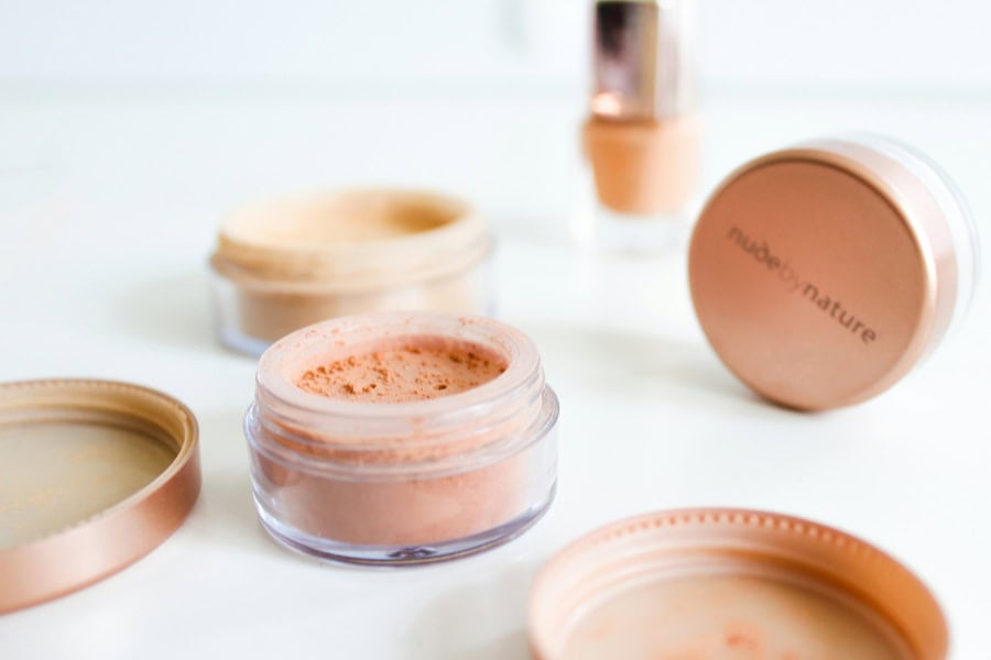 makeup powder called nude by nature