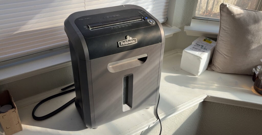 16 inch paper shredder