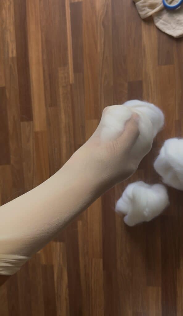 wool inside of a pantyhose